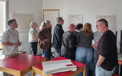 Au travail, « Moins, c’est mieux ! »